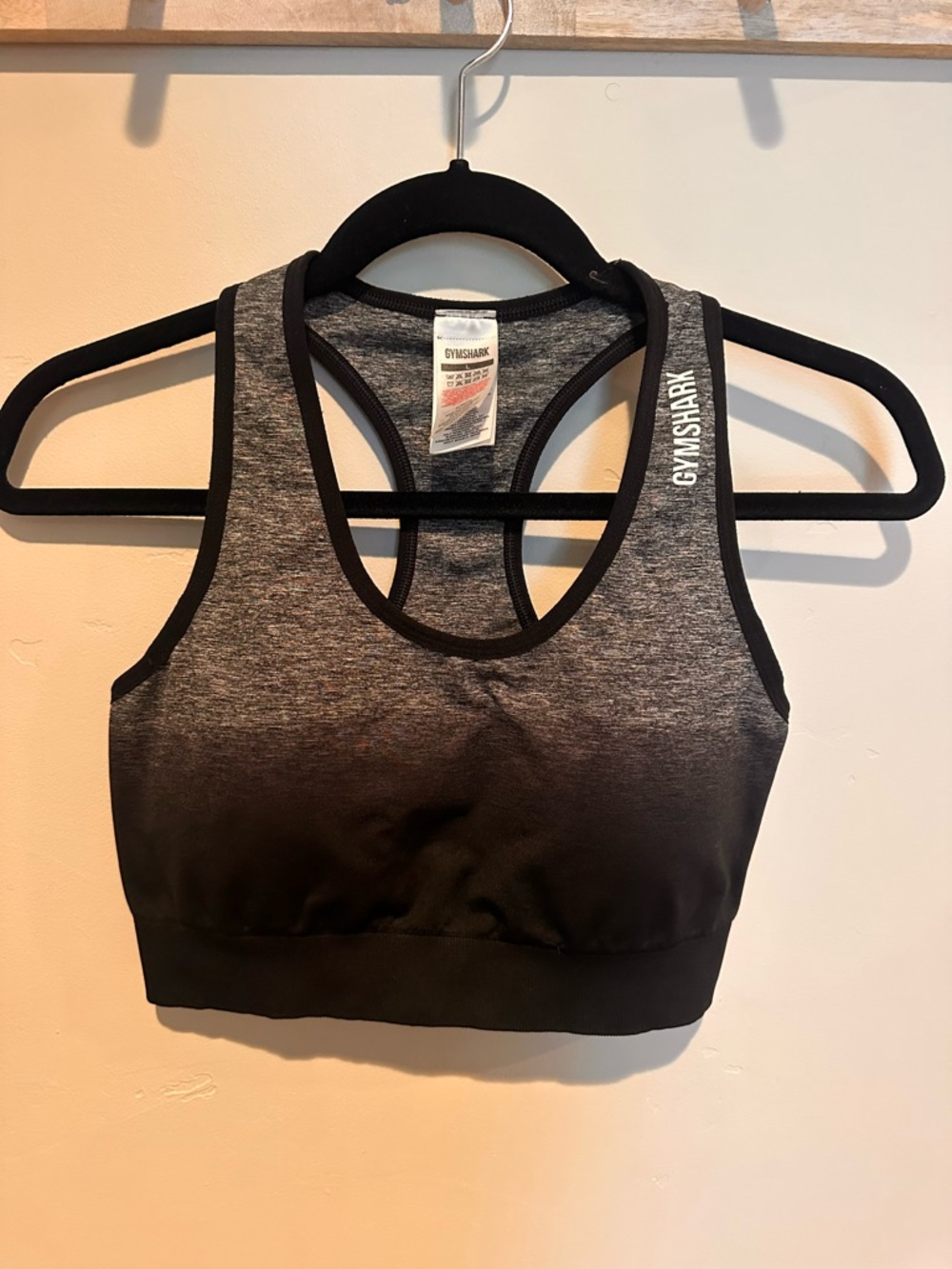Gymshark Ombre Racerback Sports Bra - Black and Gray